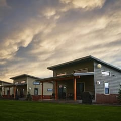 Columbia Mountain View Cabins