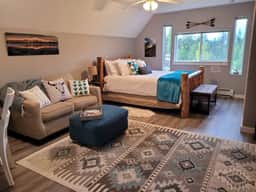 Mountain View Studio Apartment, Close to GNP - Image 5