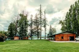 Magical Waterfront Family Retreat! - Image 5